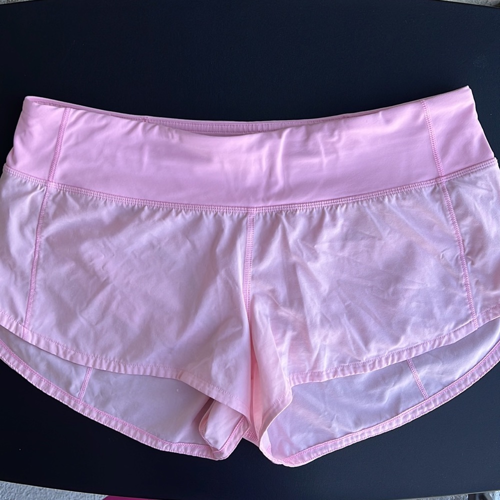 NWOT Lululemon Speed Up Shorts 2.5” Light Pink